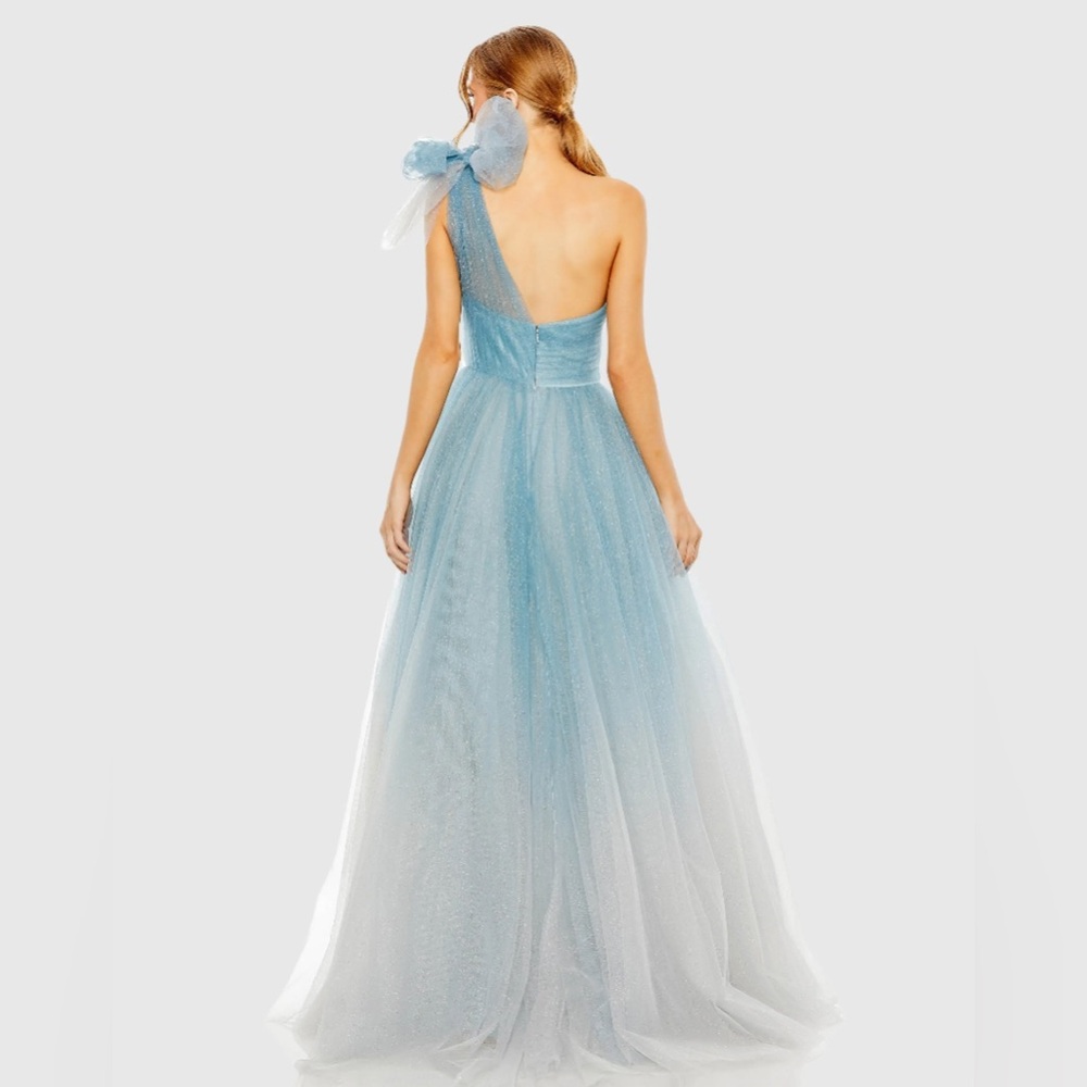 MAC DUGGAL
Blue Glitter One-Shoulder Ombre Gown with Bow - Picture 3 of 15